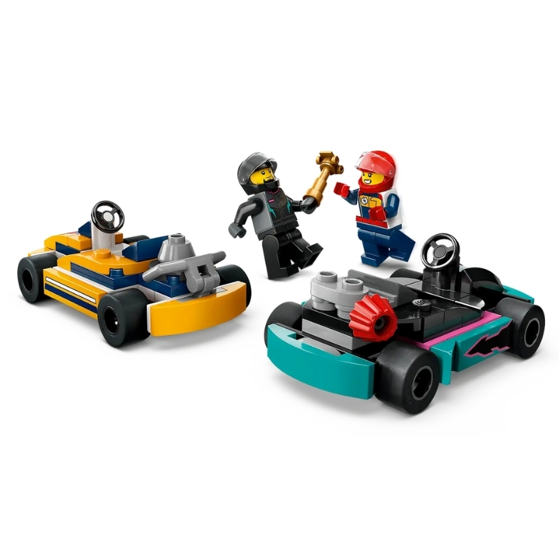 LEGO%20City%20Go-Kartlar%20ve%20Yarış%20Sürücüleri%2060400%20-%2099%20Parça%205+