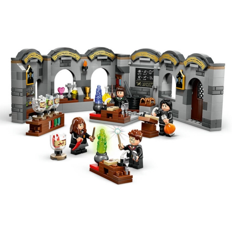 LEGO%20Harry%20Potter%20Hogwarts%20Şatosu:%20İksir%20Dersi%2076431%20-%20397%20Parça