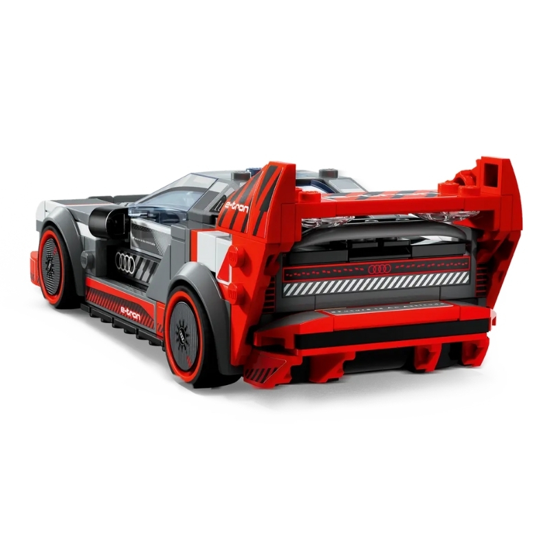 LEGO%20Speed%20Champions%20Audi%20S1%20E-Tron%20Quattro%20Yarış%20Arabası%2076921