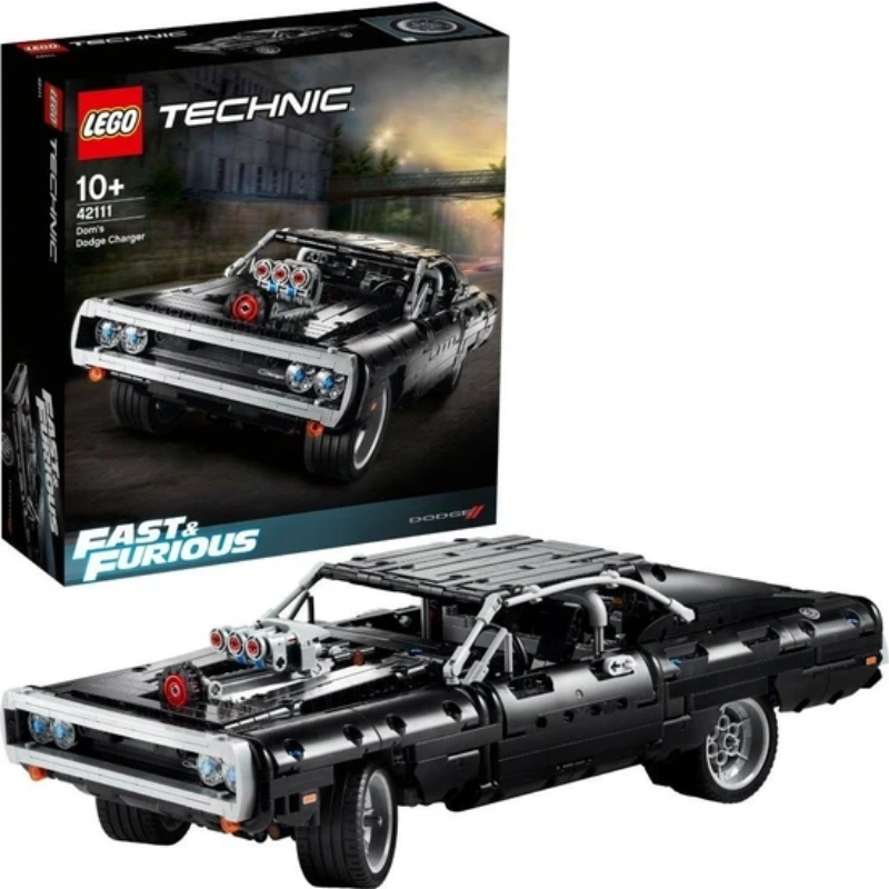 LEGO®%20Technic%20Dom’un%20Dodge%20Charger’ı%2042111%20-%201077%20Parça%2010+